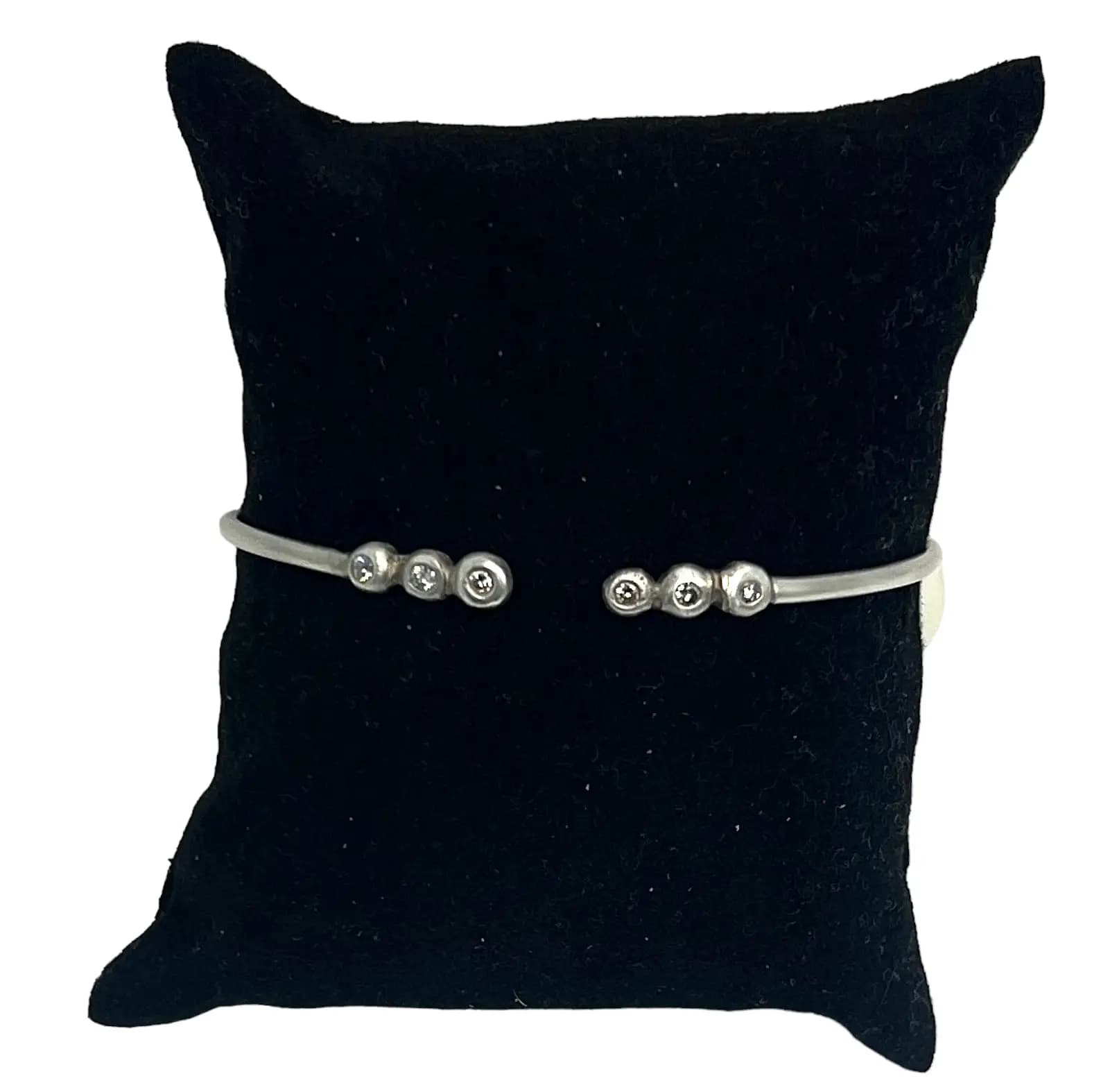 DIAMOND FLEXIBLE THIN CUFF