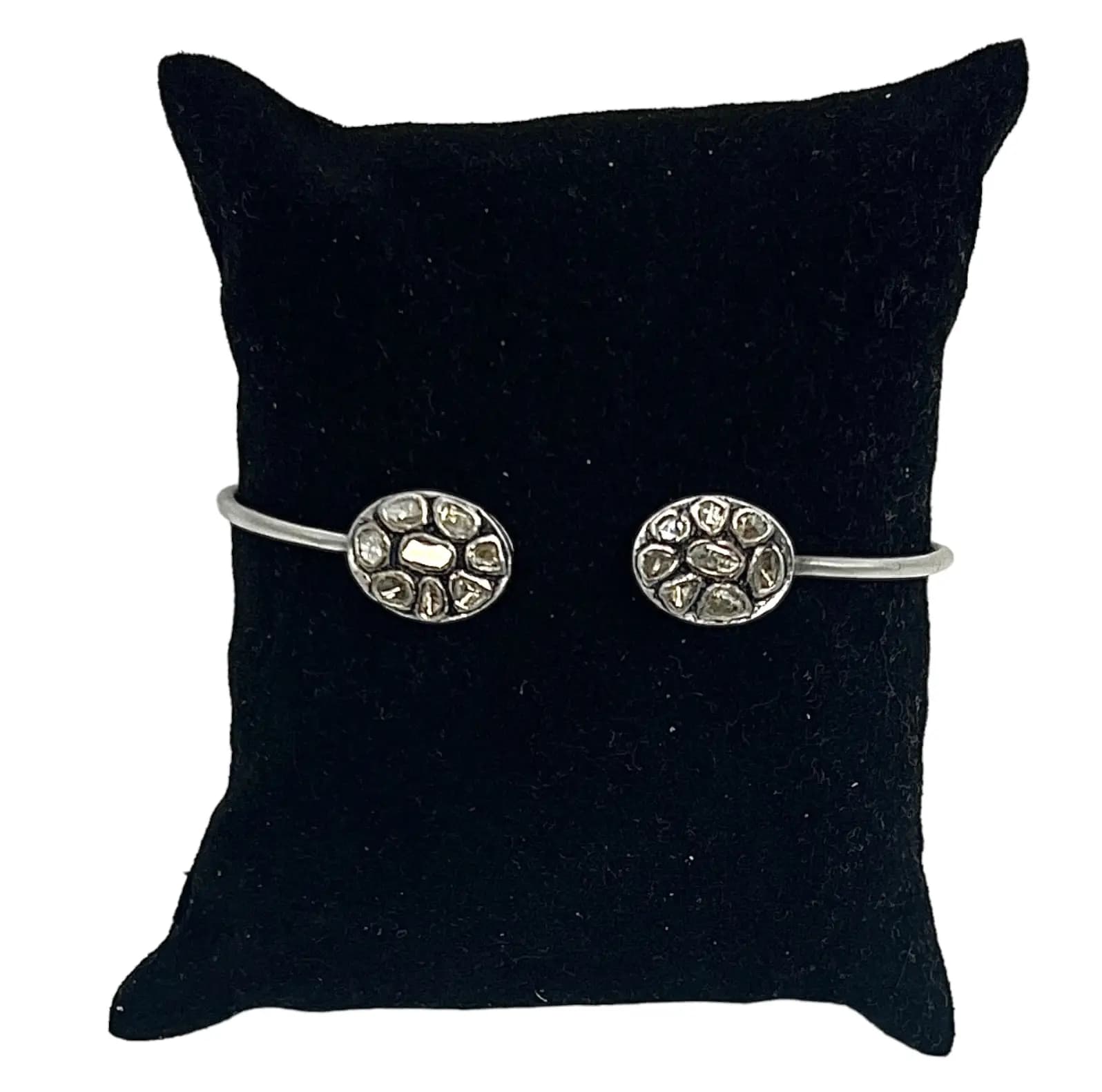 KUNDUN  MULTI CUFF